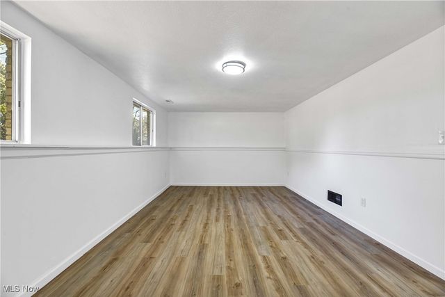 5876 Marra Drive, Bedford Heights, OH 44146