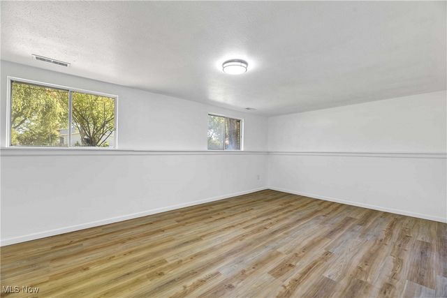 5876 Marra Drive, Bedford Heights, OH 44146