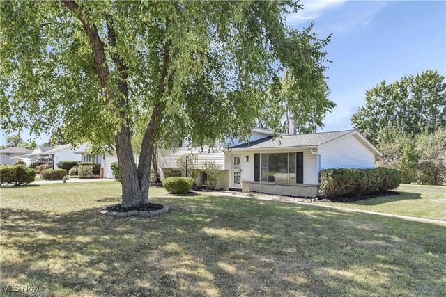 5876 Marra Drive, Bedford Heights, OH 44146