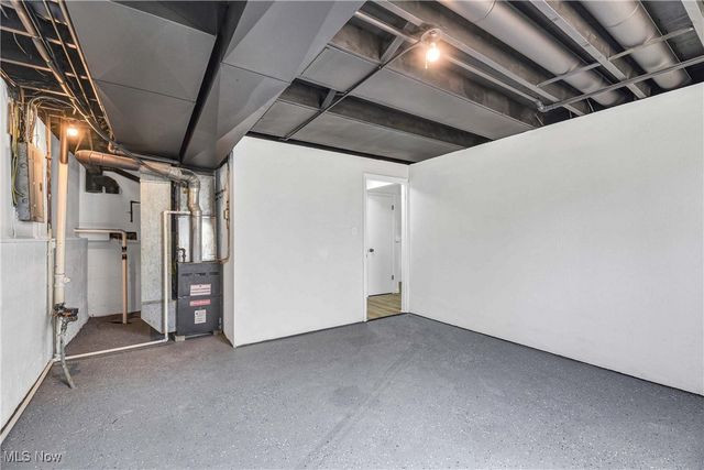 5876 Marra Drive, Bedford Heights, OH 44146