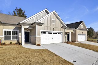 379 Double Play Drive # 123, Chattanooga, TN 37421