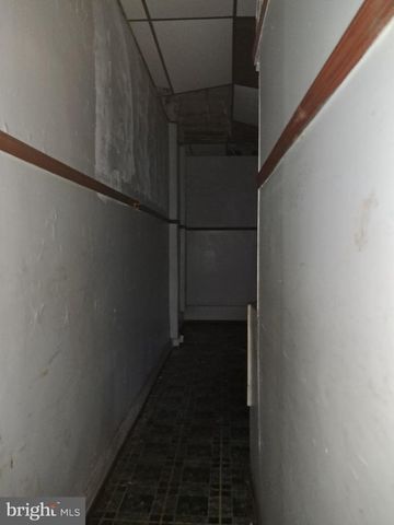 1114 W LOUDON ST, Philadelphia, PA 19141