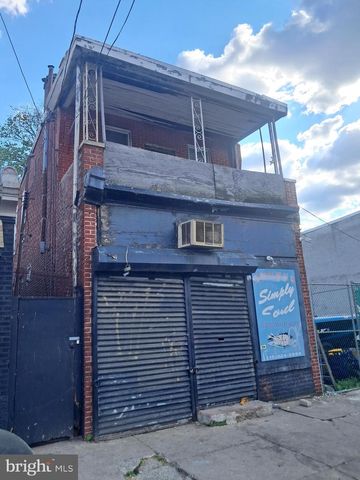 1114 W LOUDON ST, Philadelphia, PA 19141