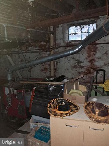 1114 W LOUDON ST, Philadelphia, PA 19141