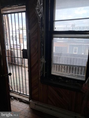 1114 W LOUDON ST, Philadelphia, PA 19141