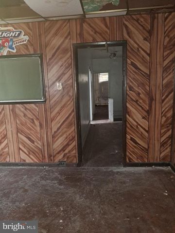 1114 W LOUDON ST, Philadelphia, PA 19141