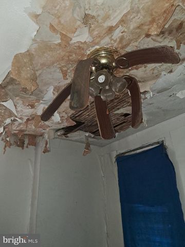 1114 W LOUDON ST, Philadelphia, PA 19141