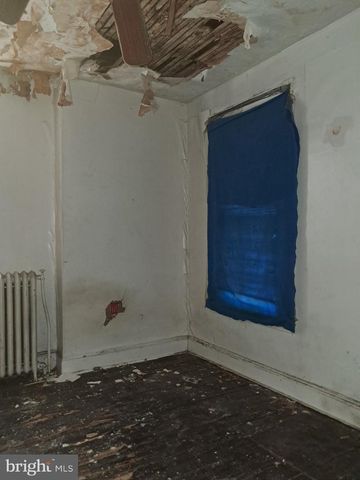 1114 W LOUDON ST, Philadelphia, PA 19141