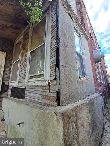 1114 W LOUDON ST, Philadelphia, PA 19141