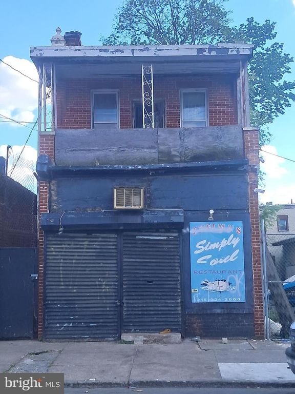 1114 W LOUDON ST, Philadelphia, PA 19141