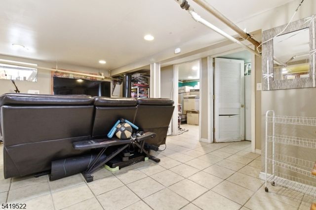 2044 High St, Union Twp., NJ 07083