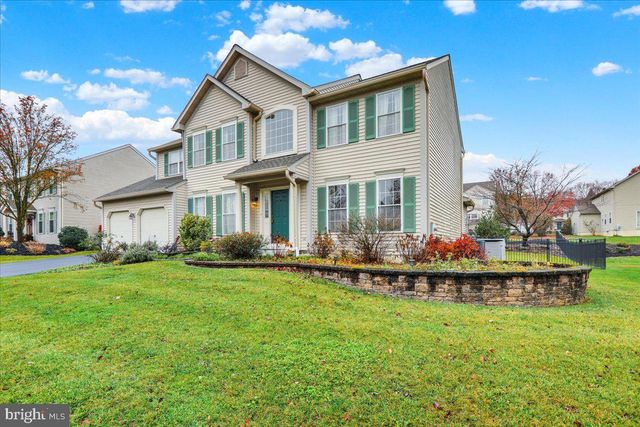 1105 HEATHROW CT, Reading, PA 19606