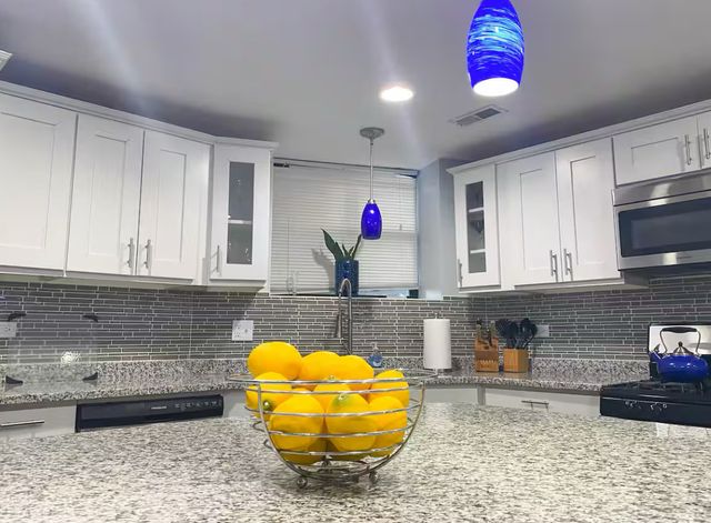 4148 S King Drive G3, Chicago, IL 60653