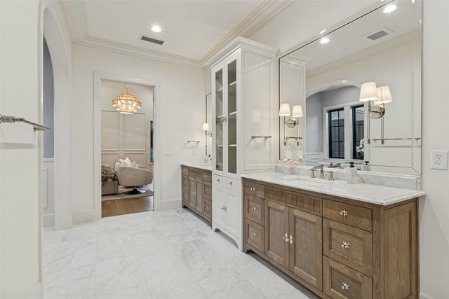 6910 Wabash Circle, Dallas, TX 75214