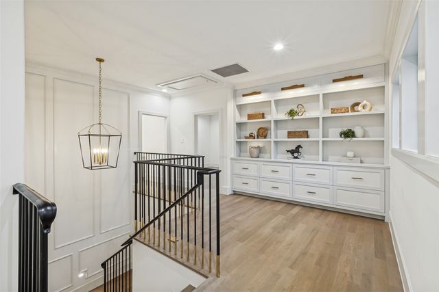 6910 Wabash Circle, Dallas, TX 75214