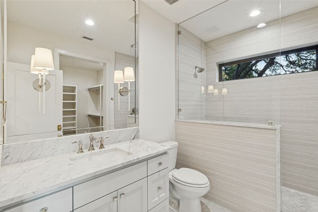 6910 Wabash Circle, Dallas, TX 75214