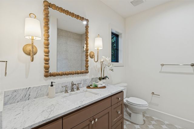 6910 Wabash Circle, Dallas, TX 75214