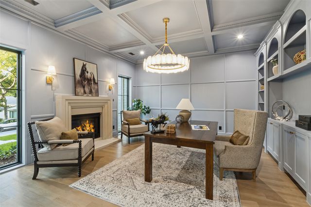 6910 Wabash Circle, Dallas, TX 75214