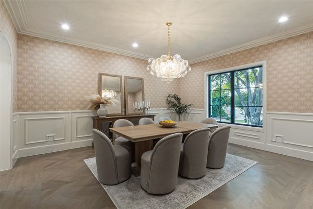 6910 Wabash Circle, Dallas, TX 75214