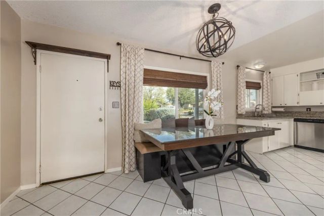 181 Fisher Court, Calimesa, CA 92320