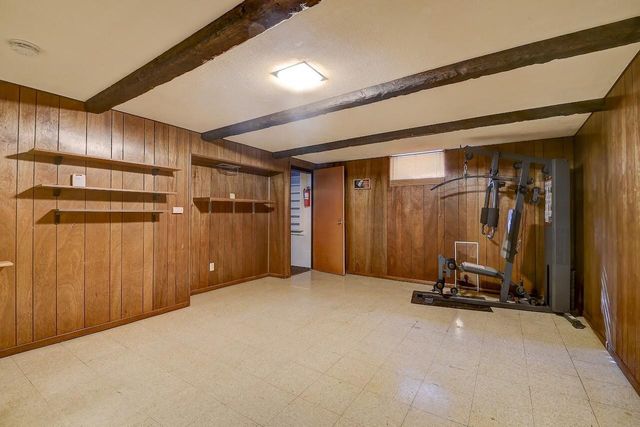 1017 E Kilbourn AVENUE, West Bend, WI 53095