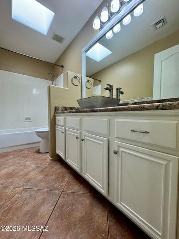 7449 E Placita Del Espiritu, Tucson, AZ 85715