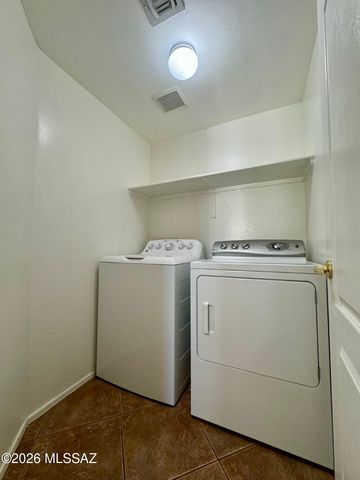 7449 E Placita Del Espiritu, Tucson, AZ 85715