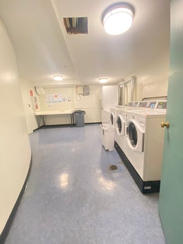 15 Weld Street 24, Framingham, MA 01702