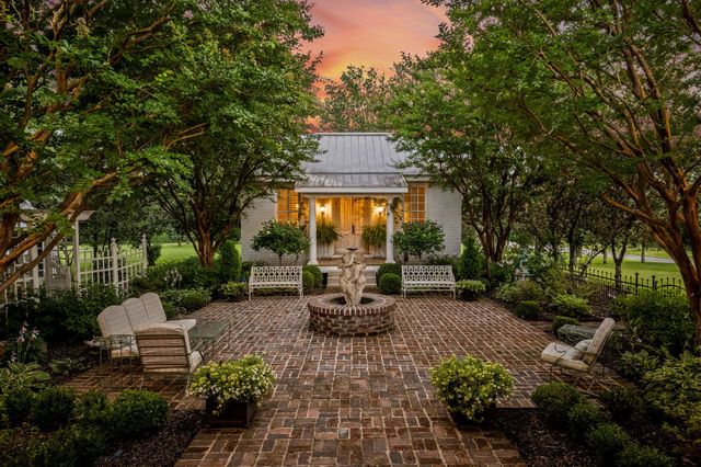 1825 Elkton Pike, Pulaski, TN 38478