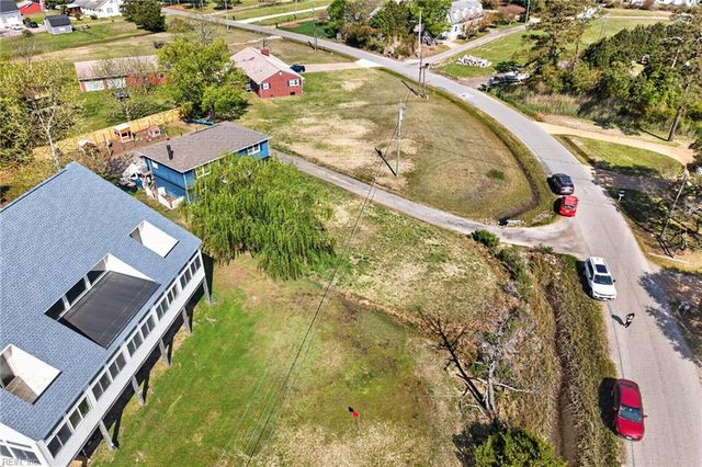 1309 Dandy Loop RD, Yorktown, VA 23692