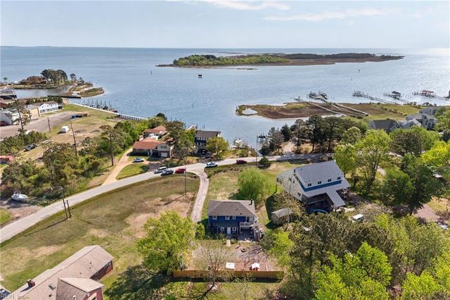 1309 Dandy Loop RD, Yorktown, VA 23692