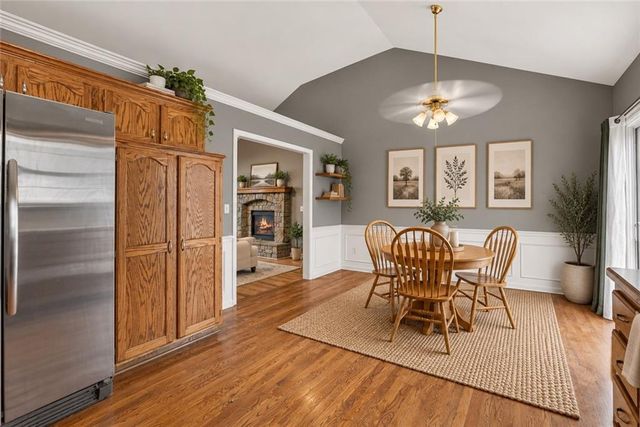 524 NE Topaz Drive, Lee's Summit, MO 64086
