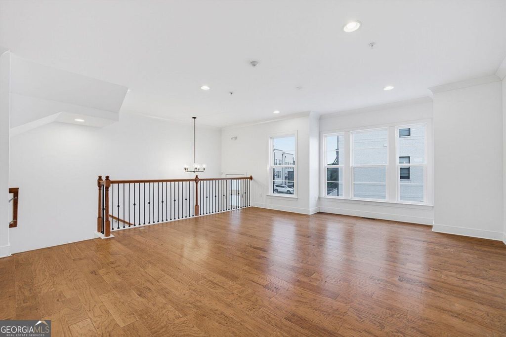 844 Stonehill Lane, Atlanta, GA 30324 — photo 4