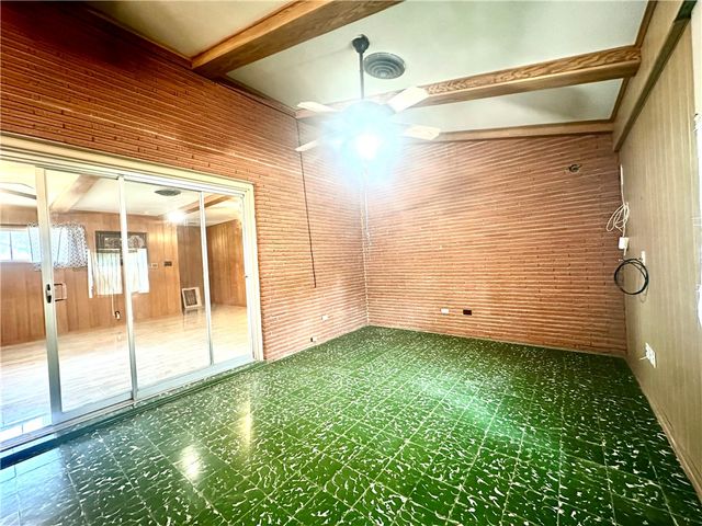 1316 Northwood St, Alice, TX 78332