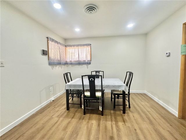 1316 Northwood St, Alice, TX 78332