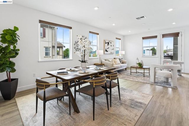 241 N N St, Livermore, CA 94551