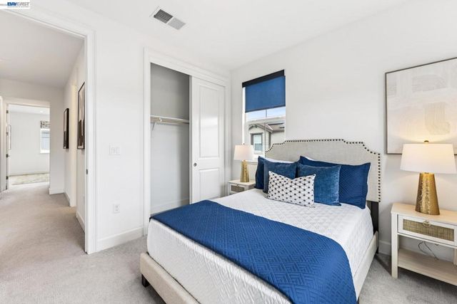 241 N N St, Livermore, CA 94551