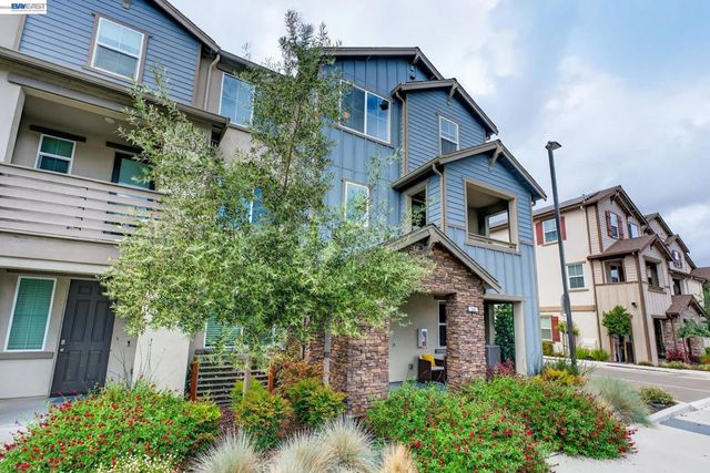 241 N N St, Livermore, CA 94551