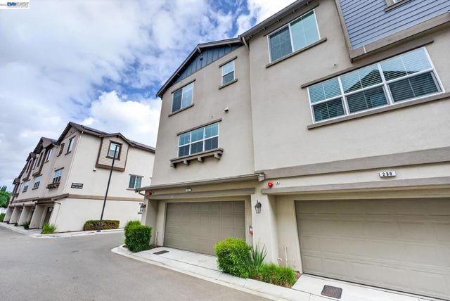 241 N N St, Livermore, CA 94551