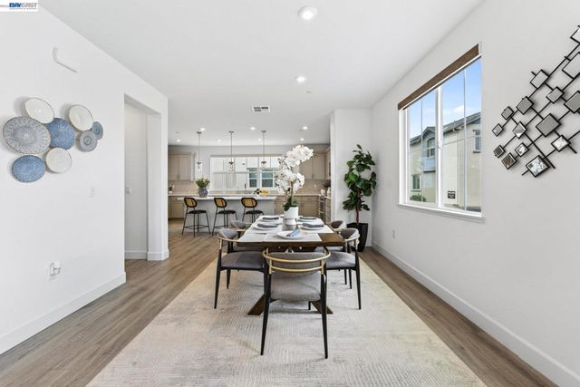 241 N N St, Livermore, CA 94551