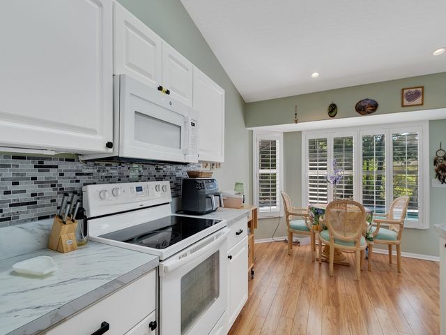 6740 51st Avenue, Vero Beach, FL 32967