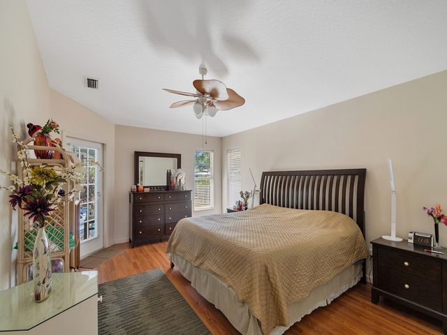 6740 51st Avenue, Vero Beach, FL 32967