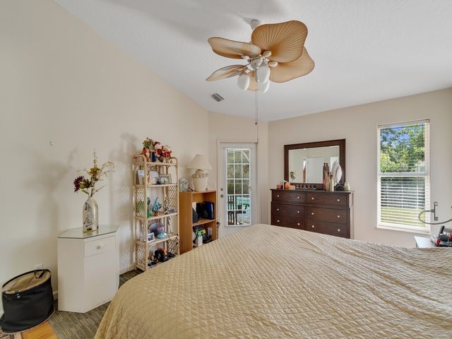 6740 51st Avenue, Vero Beach, FL 32967