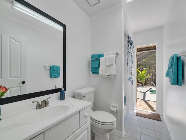 6740 51st Avenue, Vero Beach, FL 32967