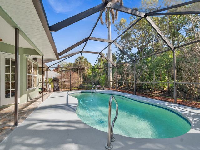 6740 51st Avenue, Vero Beach, FL 32967