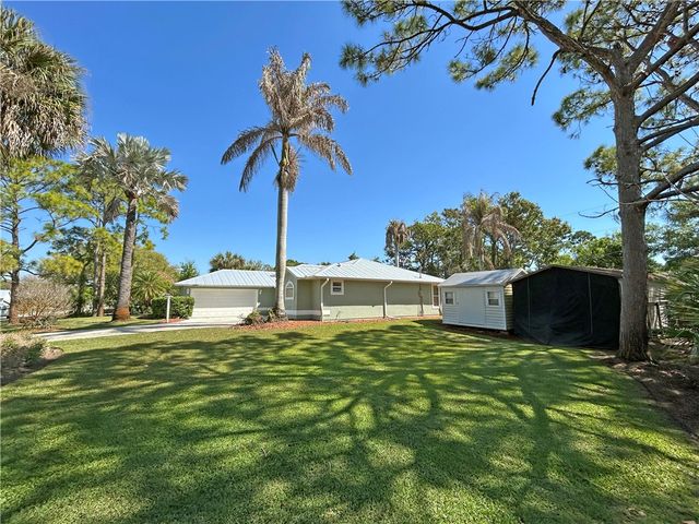 6740 51st Avenue, Vero Beach, FL 32967