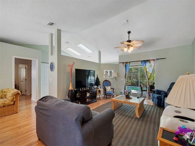 6740 51st Avenue, Vero Beach, FL 32967