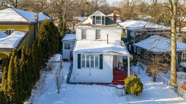 19512 McLaughlin Avenue, Hollis, NY 11423