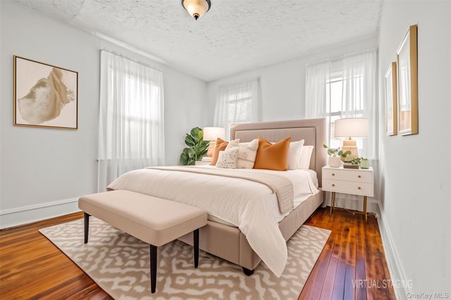 19512 McLaughlin Avenue, Hollis, NY 11423