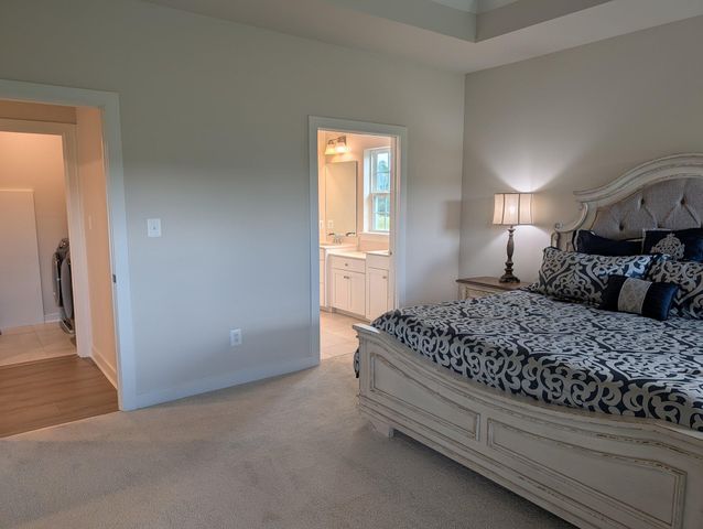 223 LETITIA MANOR DR, West Grove, PA 19390